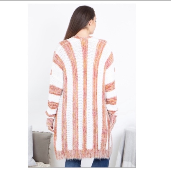 📂 Plus Size Cardigan Popcorn Sweater - Picture 3 of 5
